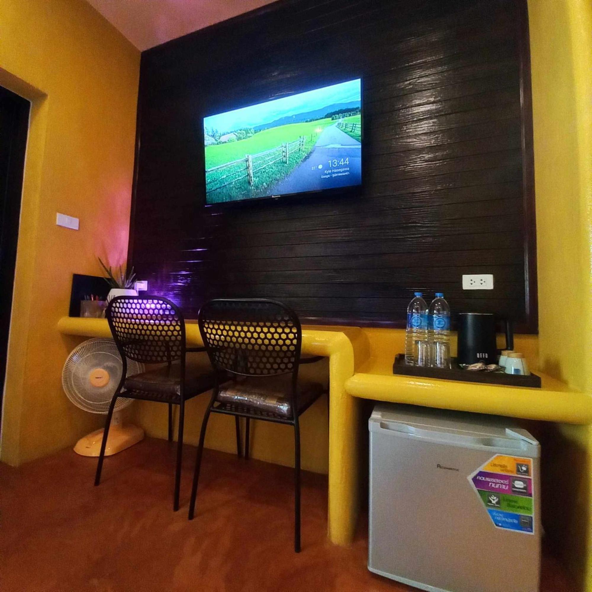 Bar Horizon Hostel Chumphon Eksteriør bilde